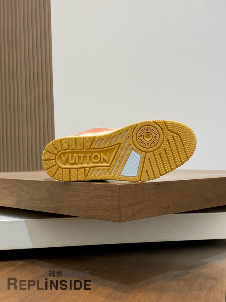 레플리카 명품 [LOUIS VUITTON] 루이비통 LV 트레이너 스니커즈 남녀공용 - 전체 실사