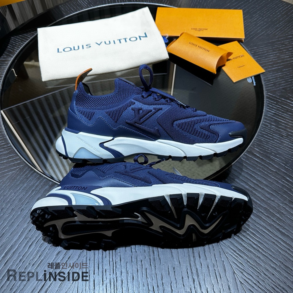 레플리카 명품 [LOUIS VUITTON] 루이비통 러너 타틱 스니커즈 남성용 - 택 실사