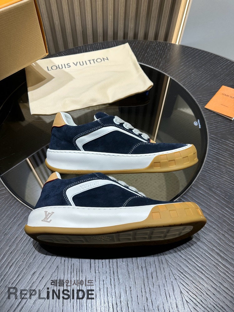 레플리카 명품 [LOUIS VUITTON] 루이비통 틸티드 스니커즈 남성용 - 택 실사