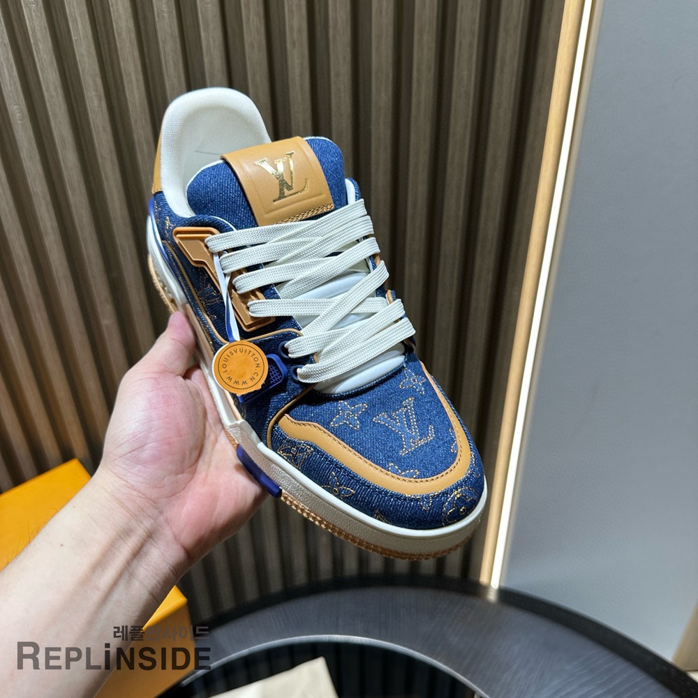 레플리카 명품 [LOUIS VUITTON] 루이비통 LV 트레이너 스니커즈 남성용 - 인솔 실사
