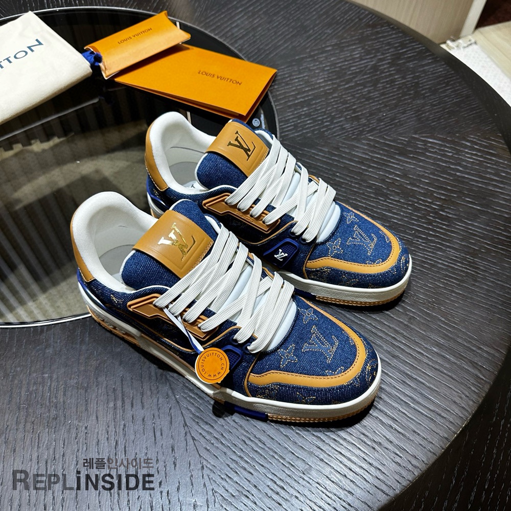 레플리카 명품 [LOUIS VUITTON] 루이비통 LV 트레이너 스니커즈 남성용 - 전체 실사