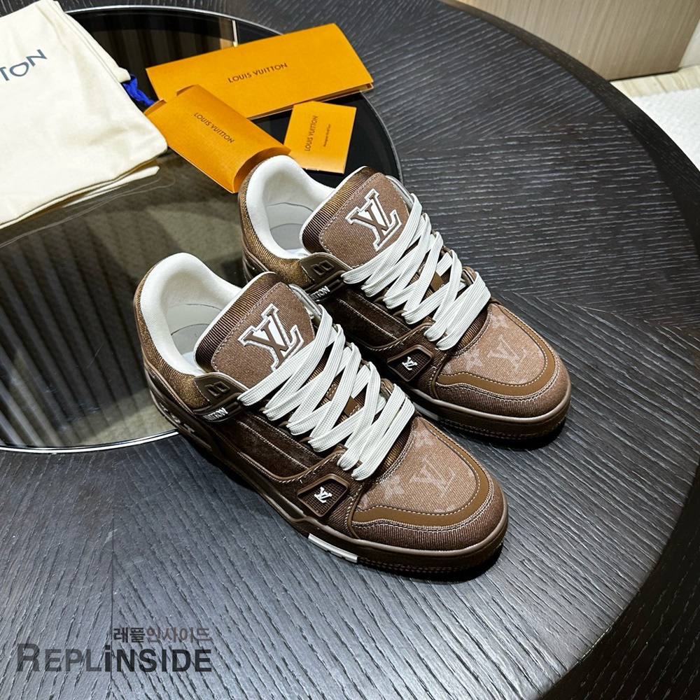 레플리카 명품 [LOUIS VUITTON] 루이비통 LV 트레이너 스니커즈 남성용 - 전체 실사