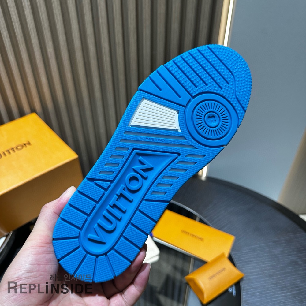 레플리카 명품 LOUIS VUITTON 루이비통 LV 트레이너 스니커즈 남성용 - 박스 실사