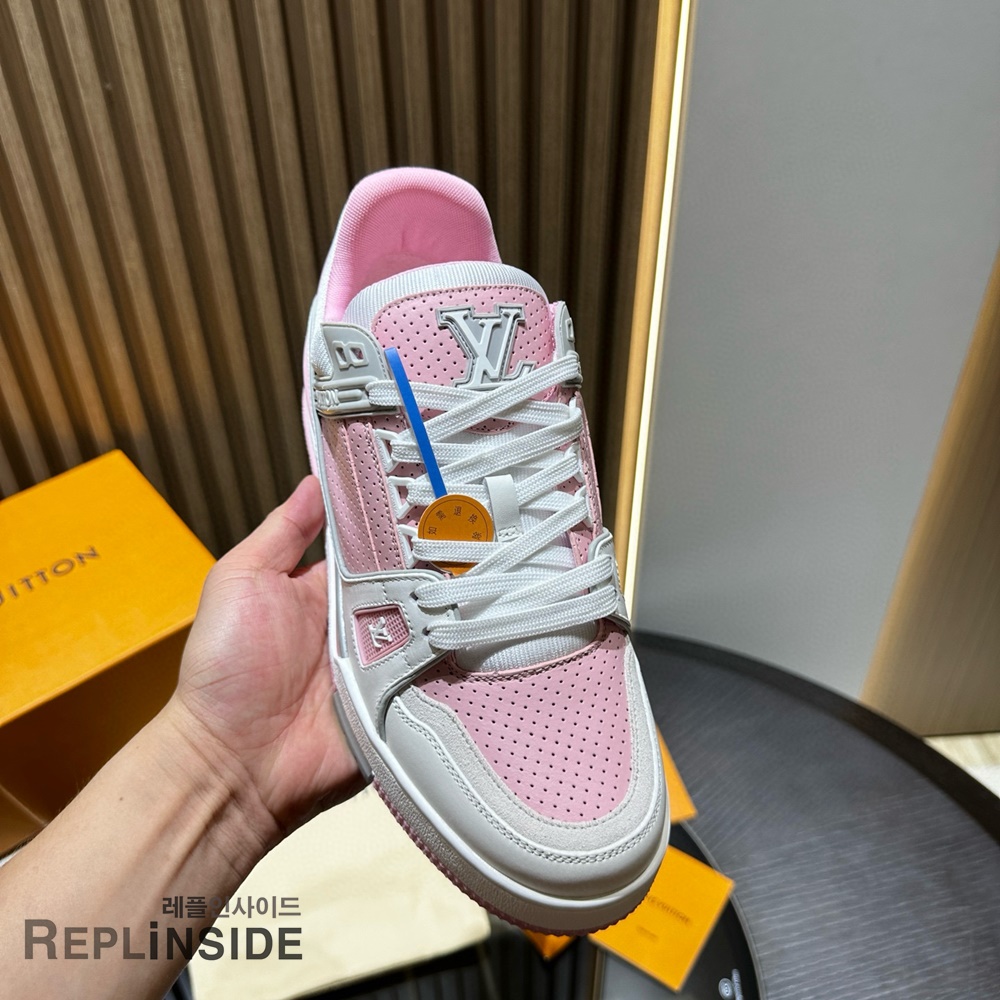 레플리카 명품 [LOUIS VUITTON] 루이비통 LV 트레이너 스니커즈 남성용 - 인솔 실사