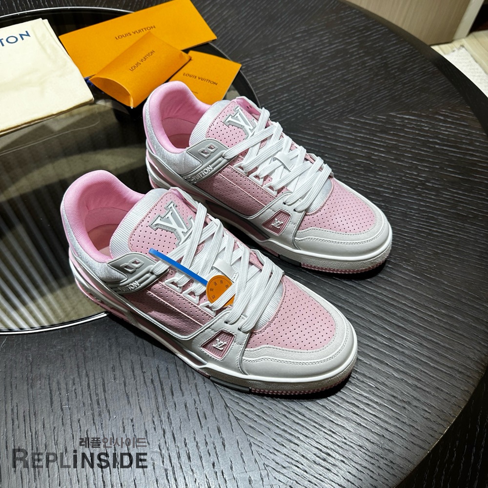 레플리카 명품 [LOUIS VUITTON] 루이비통 LV 트레이너 스니커즈 남성용 - 전체 실사