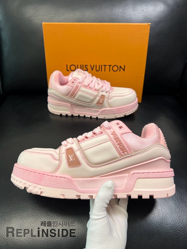 레플리카 명품 [LOUIS VUITTON] 루이비통 LV 트레이너 맥시 스니커즈 남녀공용 - 인솔 실사
