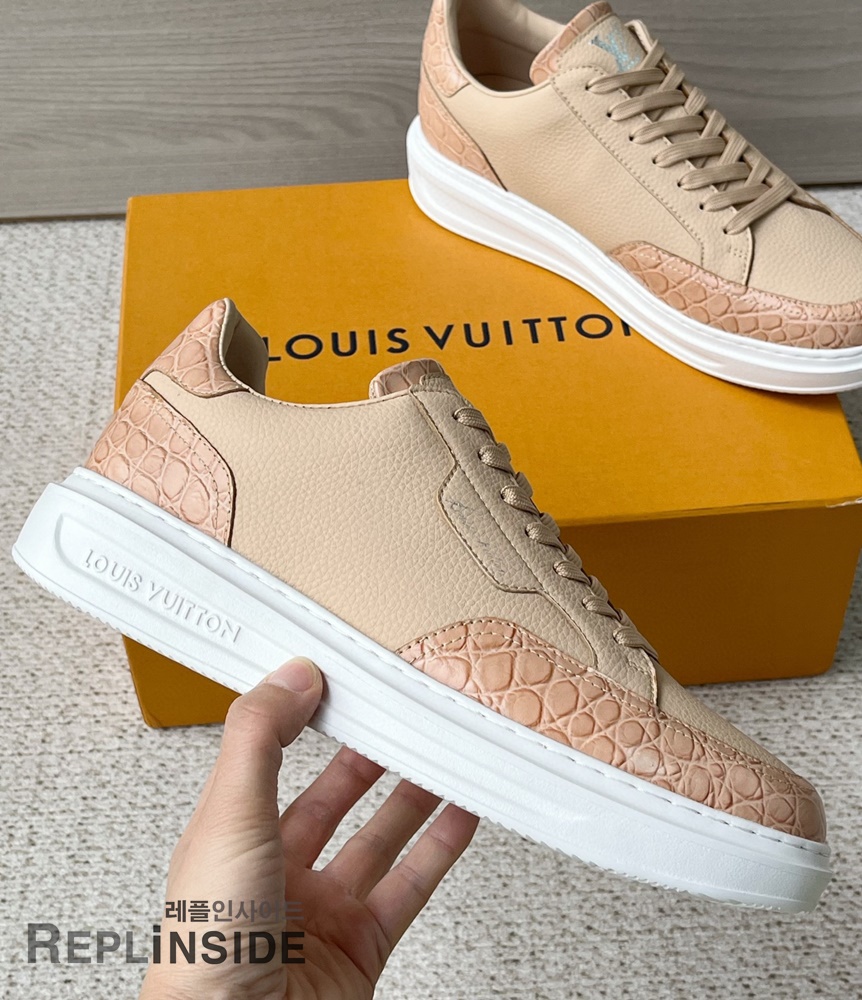 레플리카 명품 [LOUIS VUITTON] 루이비통 베버리힐스 스니커즈 남성용 - 인솔 실사