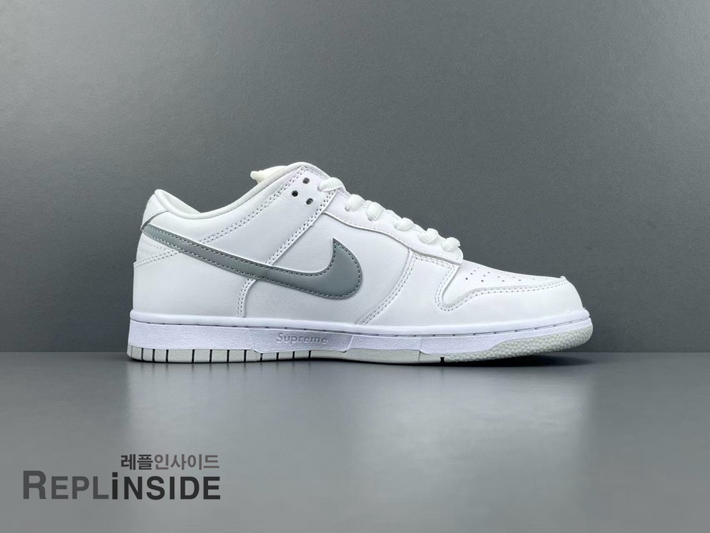 나이키 x 슈프림 SB 덩크 로우 화이트 HQ8487-10 측면, 나이키 SB, 슈프림, 덩크로우, 레플리카 운동화, 실물컷