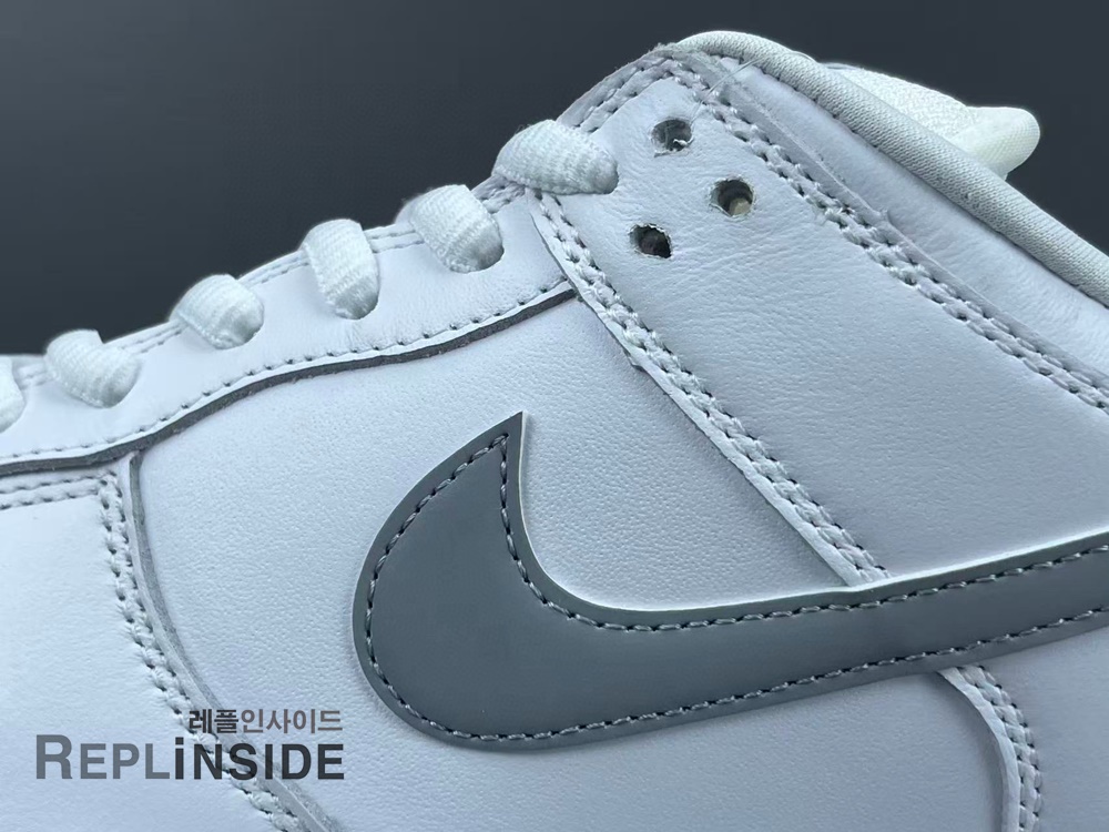 나이키 x 슈프림 SB 덩크 로우 화이트 HQ8487-10 밑창컷, 나이키 SB, 슈프림, 덩크로우, 나이키레플리카, 스니커즈 실물컷