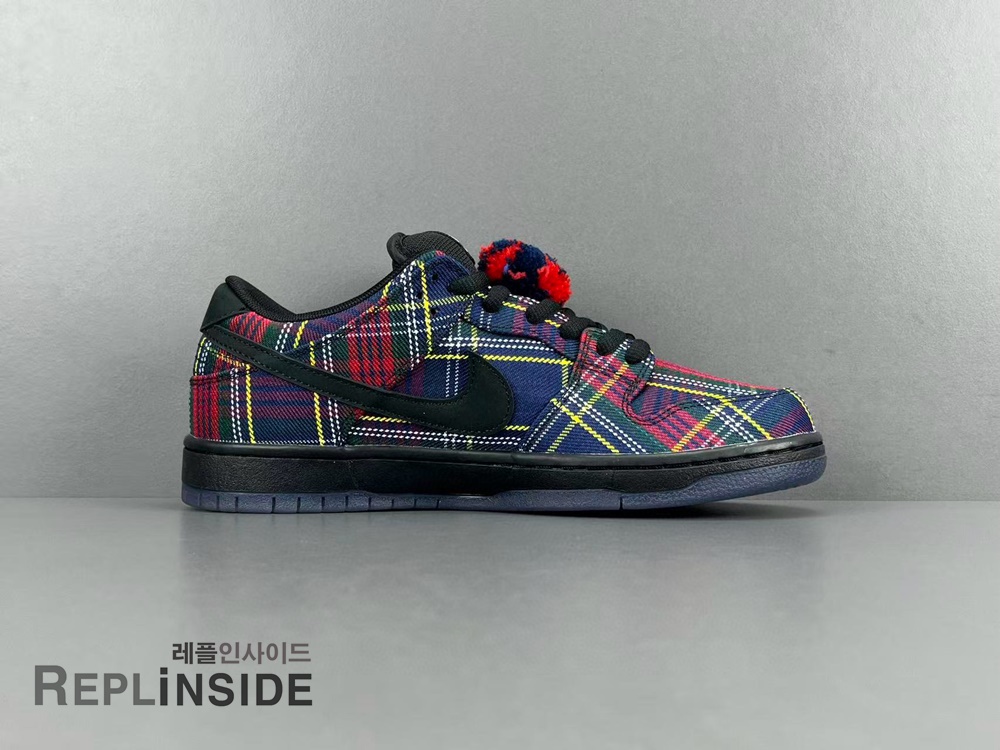 Nike SB Dunk Low 나두아르 II1493-600, 레플리카스니커즈, 레플리카신발, 덩크로우, 실사, 착샷, 남성스니커즈, 인기, 리셀, 구매, 리뷰