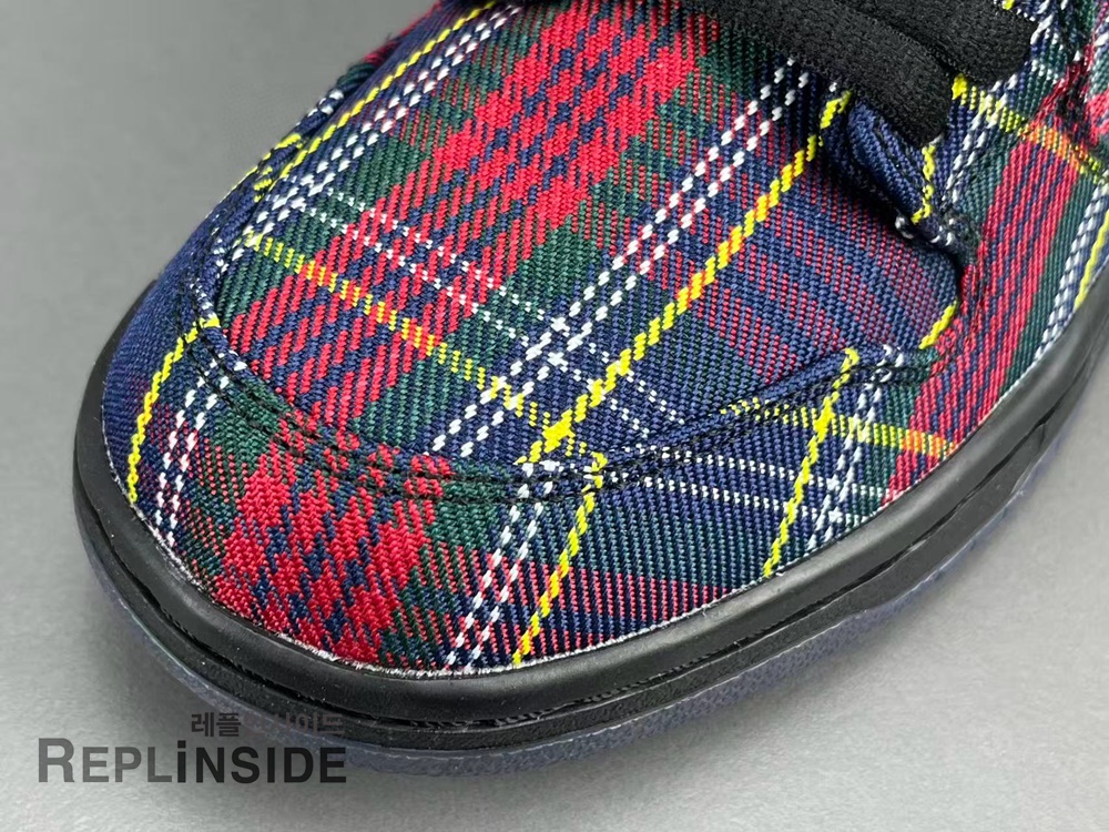 Nike SB Dunk Low 나두아르 II1493-600, 레플리카스캇, 레플리카운동화, 덩크로우, 실사, 착샷, 남성스니커즈, 인기, 리셀, 구매, 리뷰