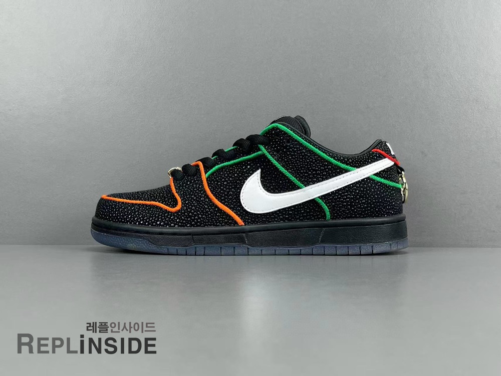 브롱스 걸즈 스케이트 X 나이키 SB 덩크 로우 HV1664-001 레플리카 스니커즈 #레플리카나이키 #레플리카SB덩크 #레플리카운동화 #레플리카스니커즈