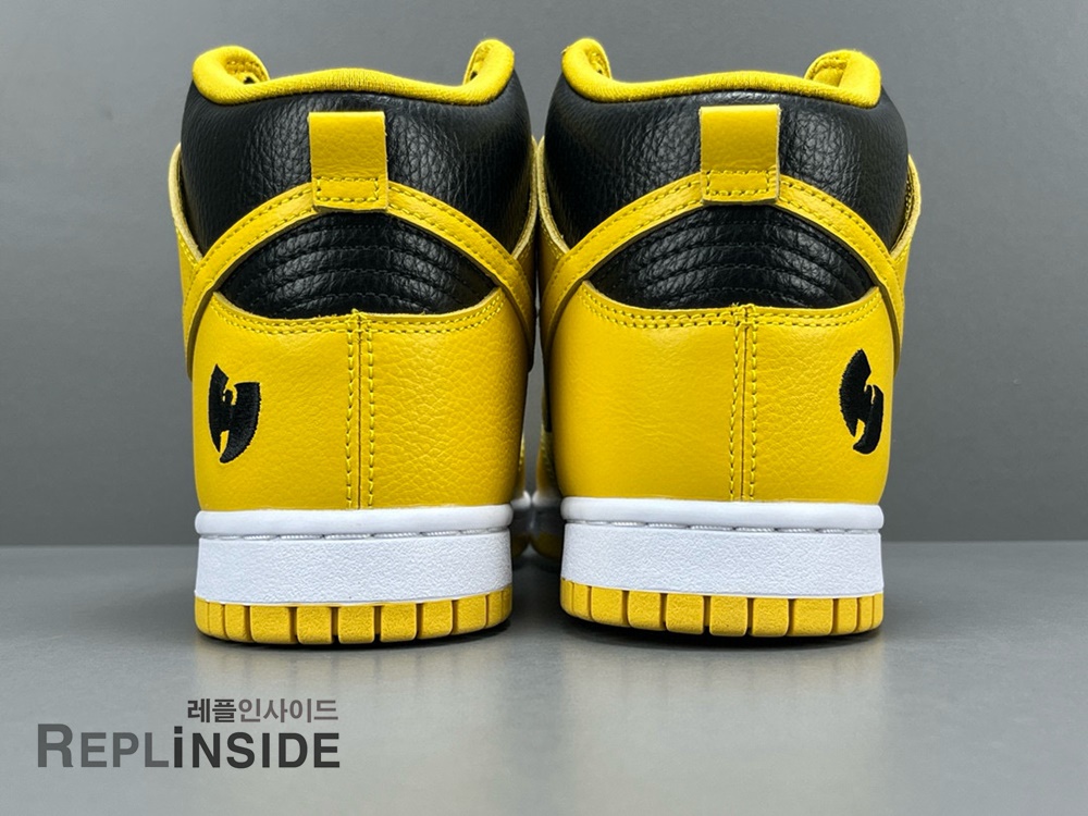 나이키 덩크 우탱 클랜 하이 블랙 앤 폴른 HJ4320-001, 레플리카스캇, 레플리카스니커즈, 레플리카운동화, 덩크, 남성스니커즈, 실사, 착샷, 인기스니커즈, 리셀, 리뷰