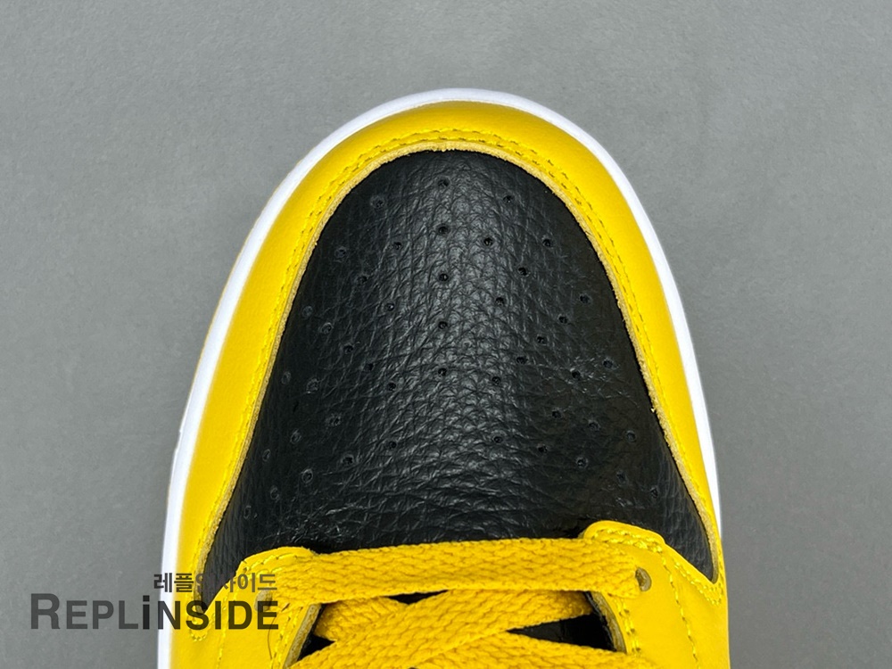 Nike Dunk x Wu-Tang Clan High Black & Fallen HJ4320-001, 레플리카스니커즈, 레플리카운동화, 레플리카스캇, Dunk High, 남성스니커즈, 실사, 착샷, 인기, 리셀, 구매, 리뷰