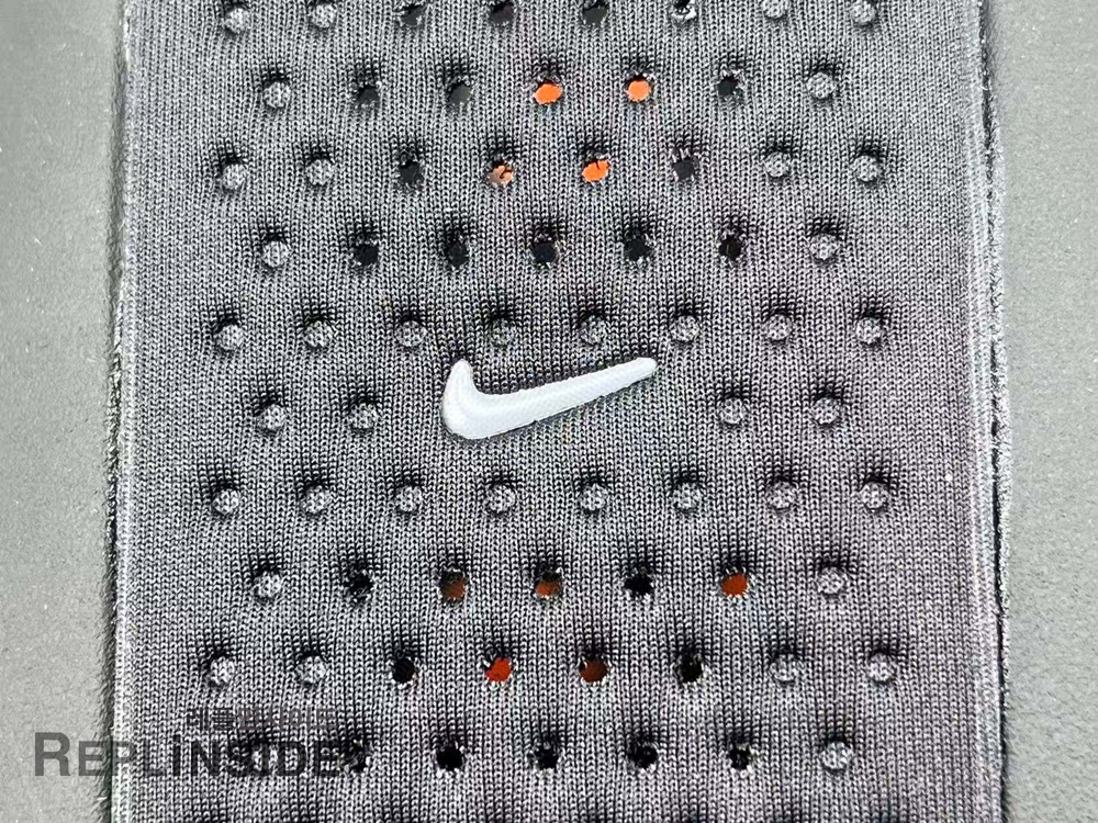 레플리카 명품 [NIKE] 나이키 마인드 001 블랙 하이퍼 크림슨 HQ4309-001 남녀공용 - 사이즈 실사