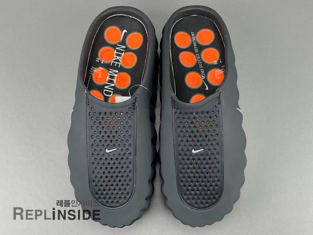 레플리카 명품 [NIKE] 나이키 마인드 001 블랙 하이퍼 크림슨 HQ4309-001 남녀공용 (PKgod버전) - 로고 실사