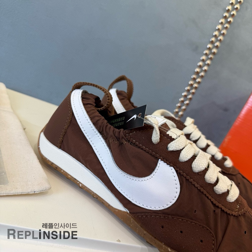 레플리카 명품 [NIKE] 나이키 x 자크뮈스 문 슈 SP 파우나 브라운 캐시미어 HV8547-200 남녀공용 - 밑창 실사