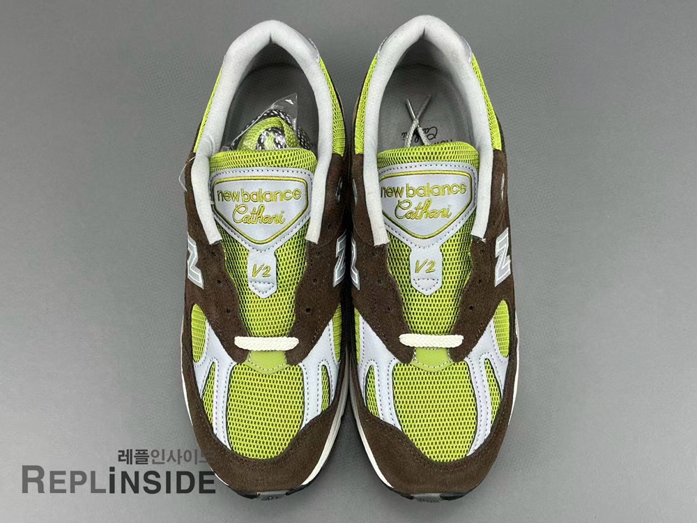 레플리카 명품 [New Balance] 뉴발란스 x 다니엘 카타리 991v2 초콜릿 브라운 피스타치오 U991CK2 남녀공용 - 로고 실사