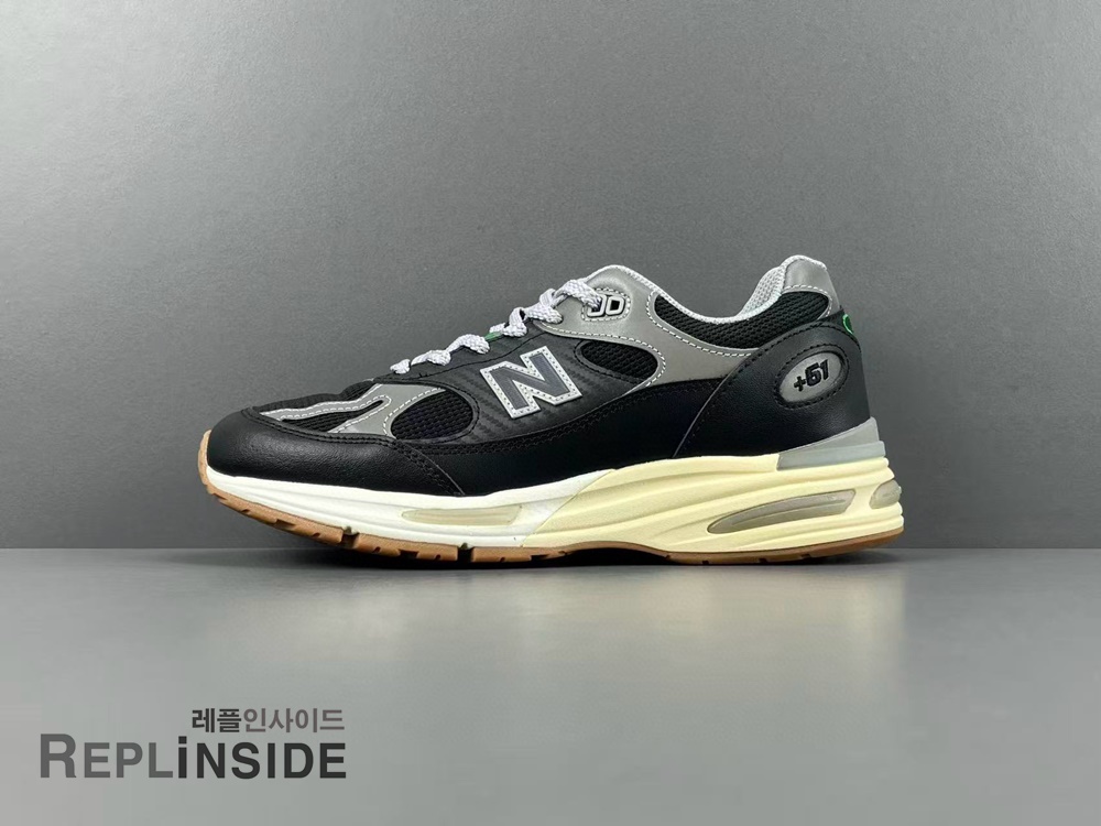 레플리카 명품 [New Balance] 뉴발란스 991v2 x  MiUK Up There 그레이 U991UT2 남녀공용 - 앞면 실사