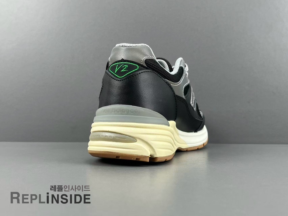 레플리카 명품 [New Balance] 뉴발란스 991v2 x  MiUK Up There 그레이 U991UT2 남녀공용 - 밑창 실사