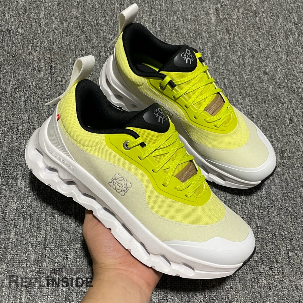 온 러닝 x 로에베 클라우드틸트 2.0, 남녀공용 스니커즈, 레플 스니커즈, 올리브 컬러, 편안한 착용감, 트렌디 러닝화