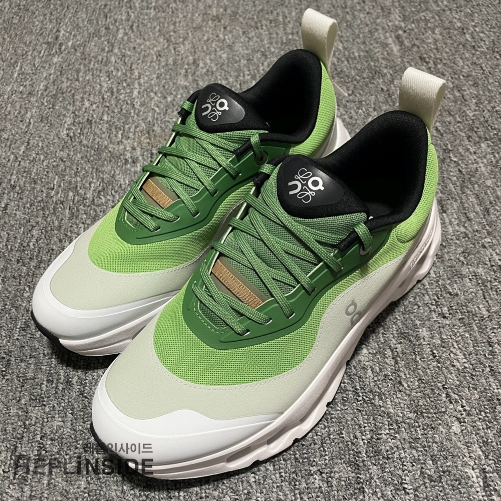 온 러닝 x 로에베 클라우드틸트 2.0, 남녀공용 스니커즈, 레플 스니커즈, 네이비 컬러, 편안한 착용감, 스타일리시 러닝화