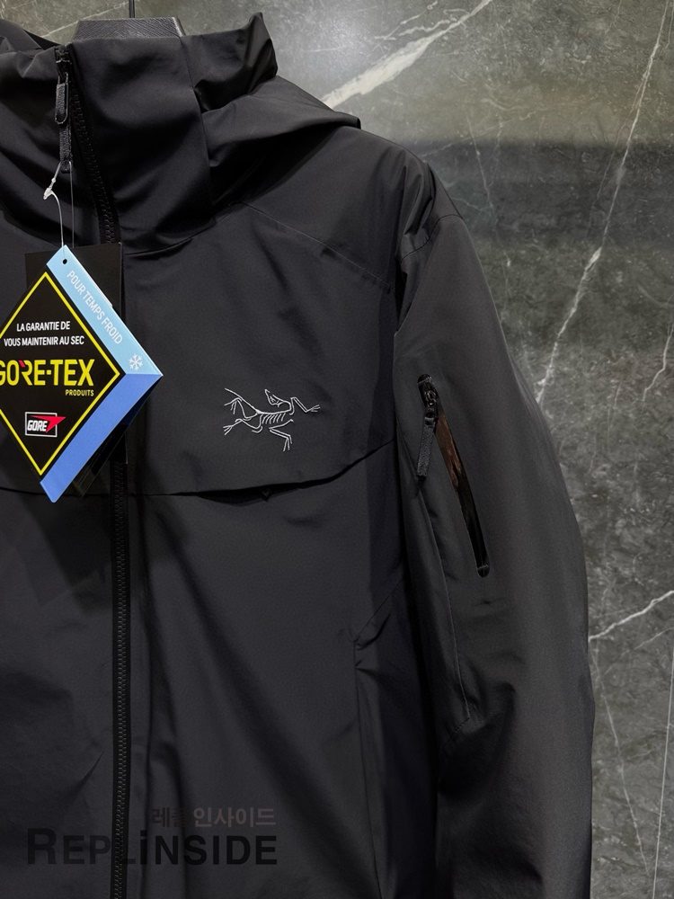 아크테릭스 MACAI 측면 디테일 | Arcteryx Macai 남성 고어텍스 패딩 | 방풍 및 보온 기능 #아크테릭스측면 #MACAI디테일 #레플아크테릭스 #구스다운재킷
