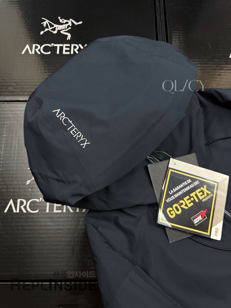 아크테릭스 마카이 MACAI 네이비 후드 탈부착 기능 실사 | #레플아크테릭스패딩 #레플구스다운