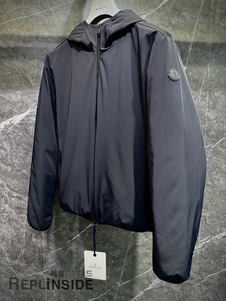 몽클레어 Chalves 후드 쇼트 다운 자켓 레플리카 패딩 실물컷 #레플리카몽클레어 #레플리카몽클레어자켓 #레플리카패딩 #레플리카명품룩