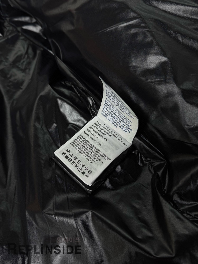 몽클레어 세르판토 SERFANTO 레플리카 패딩 실사 이미지 #레플리카몽클레어 #레플리카패딩 #레플리카명품자켓 #레플리카몽클레어패딩