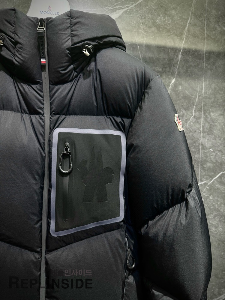 몽클레어 MANDRES 패딩 정품급 퀄리티 블랙 하이넥 디자인 실사 이미지 #레플리카몽클레어패딩 #레플리카다운패딩