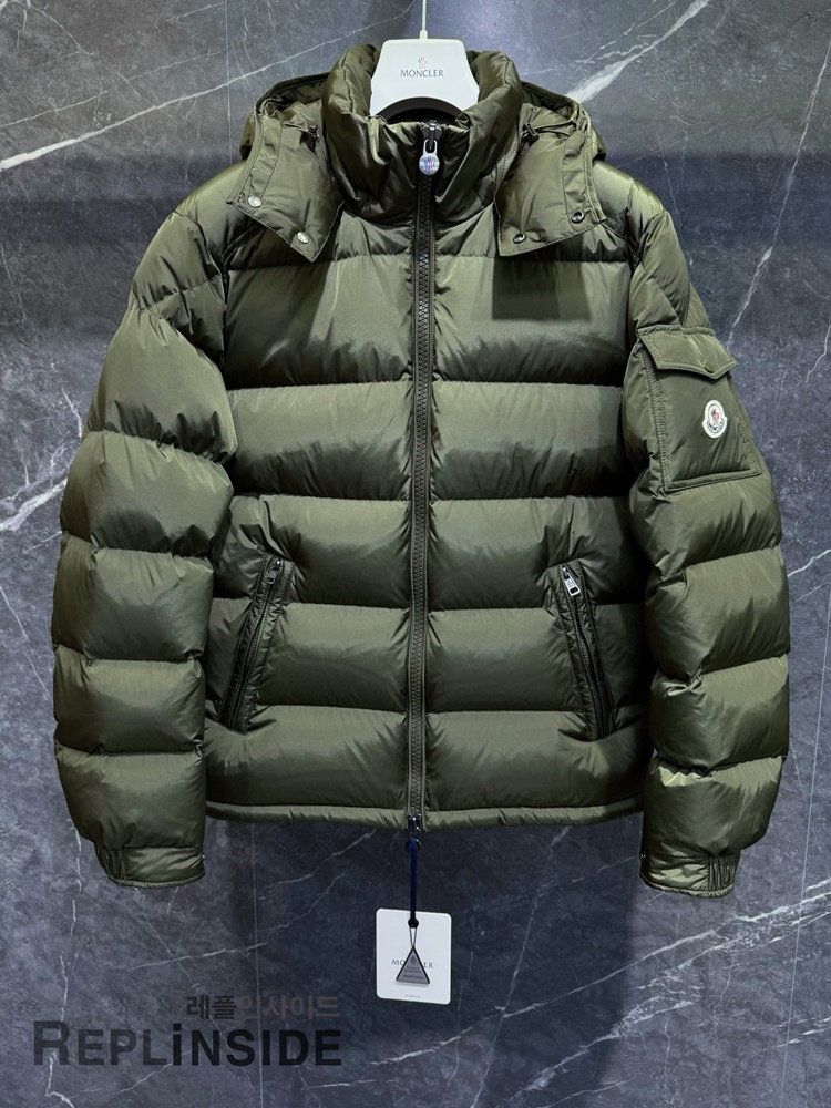 몽클레어 MAYA 카키 남성 패딩 레플리카 실물 이미지 #레플리카몽클레어마야 #레플리카명품패딩