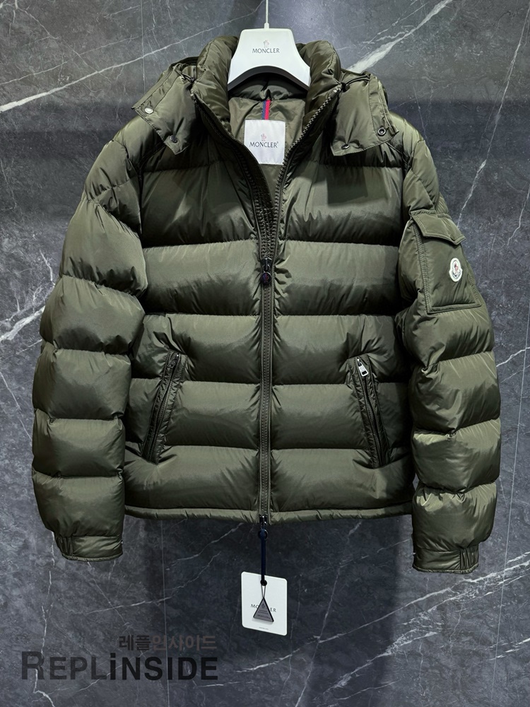 몽클레어 MAYA 카키 패딩 남성용 레플리카 실물 디테일컷 #레플리카몽클레어마야 #레플리카명품패딩
