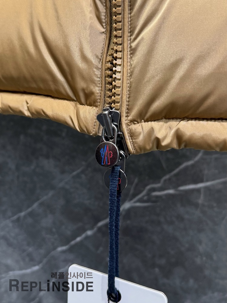 몽클레어 마야 라이트베이지 프리미엄 레플리카 다운자켓 실물컷 #레플리카몽클레어마야 #레플리카명품아우터