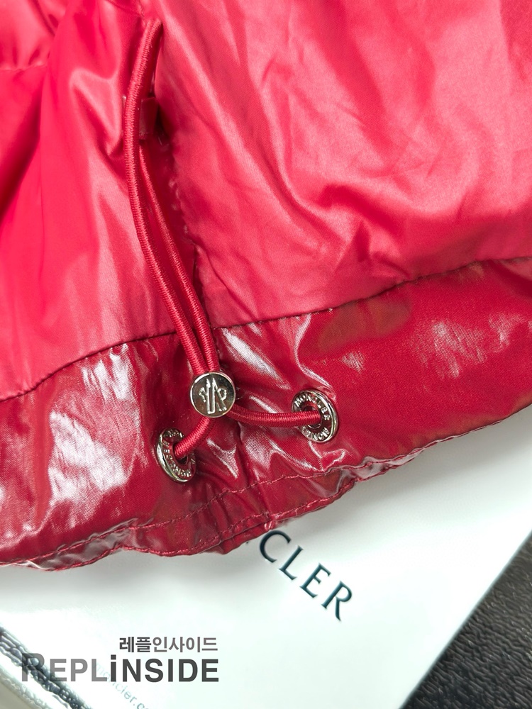 몽클레어 MAYA 70 마야70 남성 패딩 실사, 고퀄 레플리카 몽클레어 패딩, 광택감 있는 다운 재킷, #몽클레어마야70 #레플몽클레어패딩 #명품레플패딩