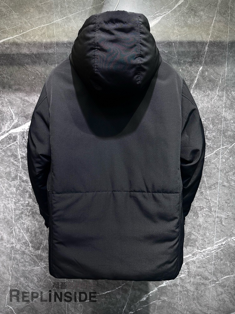 몽클레어 Fowey 포위 다운 재킷 패딩 남성용 레플리카 실사 이미지