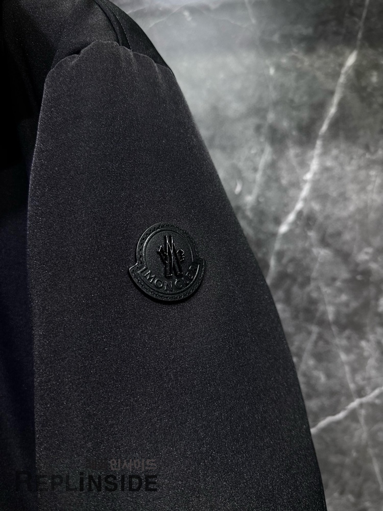 몽클레어 Fowey 다운 재킷 패딩 겨울 아우터 레플리카 스타일링