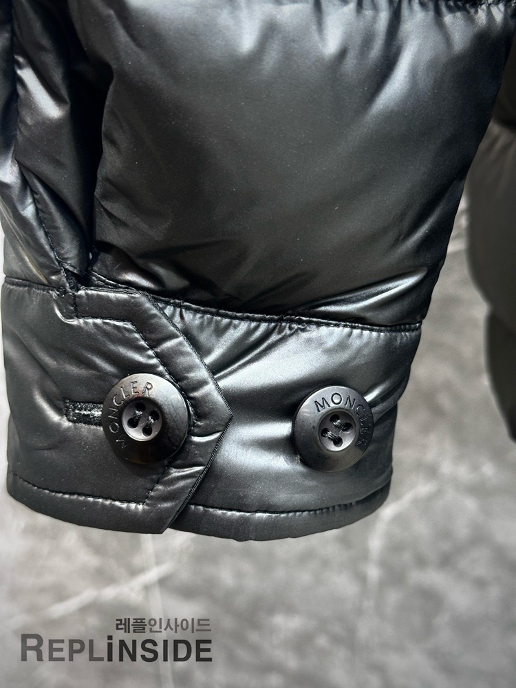 몽클레어 Fowey 다운 재킷 패딩 남녀공용 레플리카 패션 아이템 실사