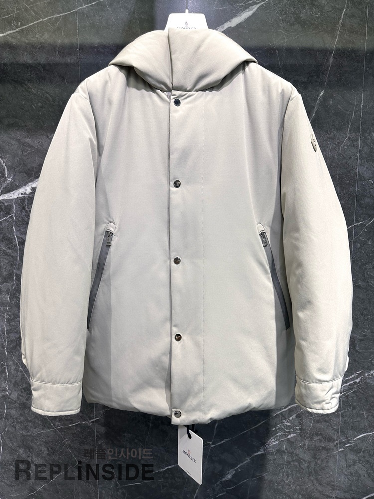 몽클레어 Fowey 포위 리버서블 다운 재킷 패딩 실사, 고퀄 레플리카 몽클레어 패딩, 남성 겨울 아우터, #몽클레어레플리카 #레플몽클레어패딩 #몽클레어포위