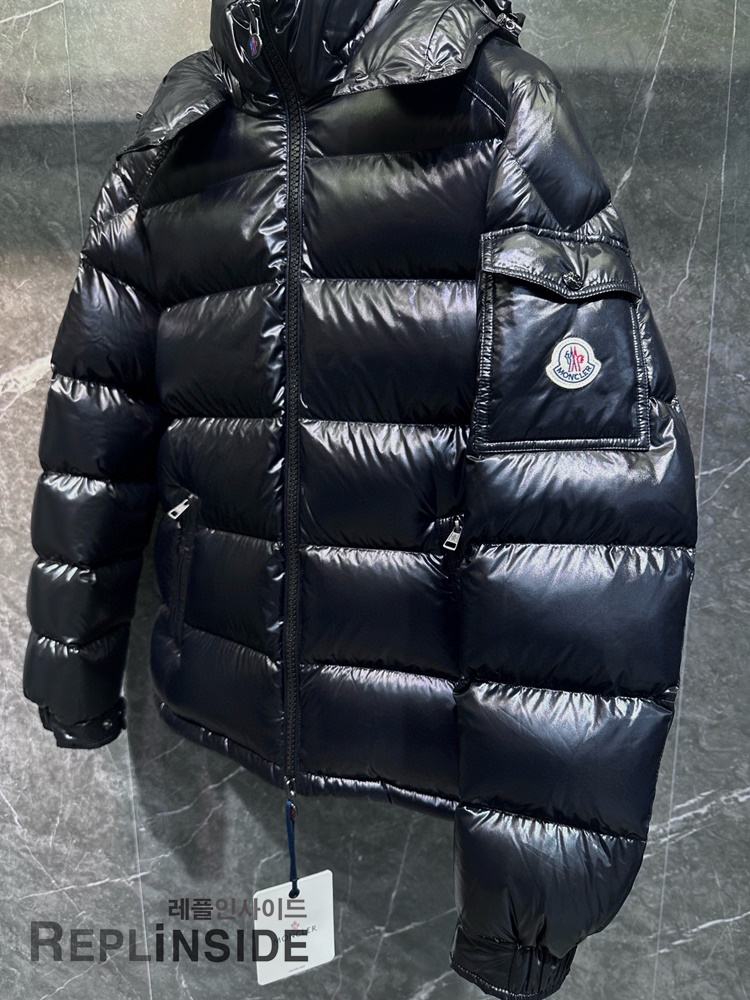 몽클레어 MAYA 패딩 후면 디테일 | Moncler Maya 남성 패딩 | 백라인 실사 | 방풍 구조 #몽클레어후면 #MAYA패딩디테일 #레플패딩 #프리미엄레플