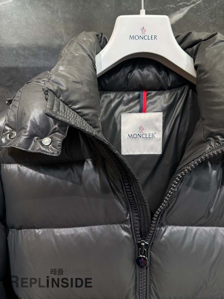 몽클레어 MAYA 패딩 지퍼 디테일 | Moncler Maya 남성 패딩 | 고급 하드웨어 | 프리미엄 퀄리티 #몽클레어지퍼 #MAYA하드웨어 #레플몽클레어 #프리미엄레플