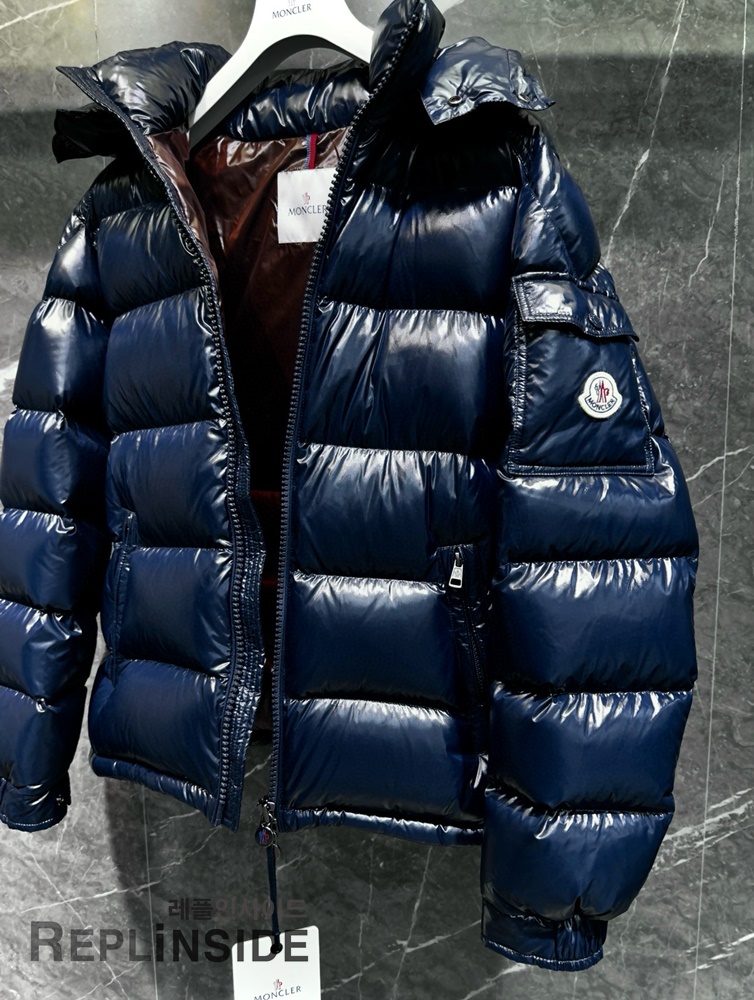 몽클레어 MAYA 패딩 지퍼 디테일 | Moncler Maya 남성 패딩 | 고급 하드웨어 | 프리미엄 퀄리티 #몽클레어지퍼 #MAYA하드웨어 #레플몽클레어 #프리미엄레플