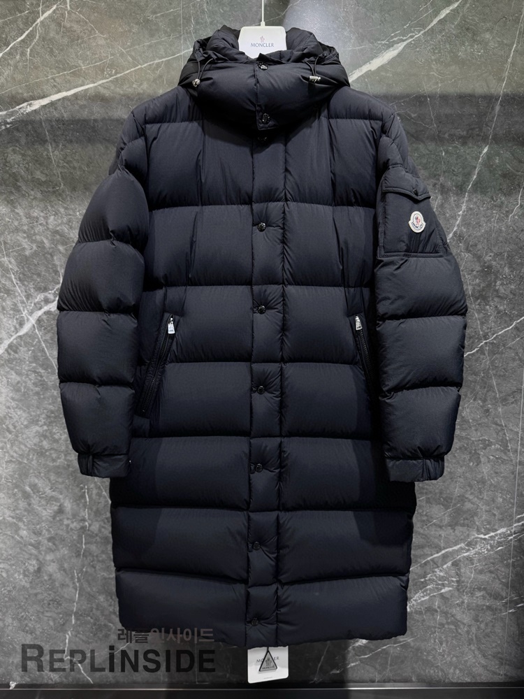 몽클레어 HANOVERIAN 하노버리안 롱패딩 실사 이미지, 남성 겨울 패딩, 몽클레어 롱패딩 레플리카 고퀄, 프리미엄 패딩, #몽클레어레플리카 #레플리카몽클레어패딩 #명품패딩 #몽클레어하노버리안
