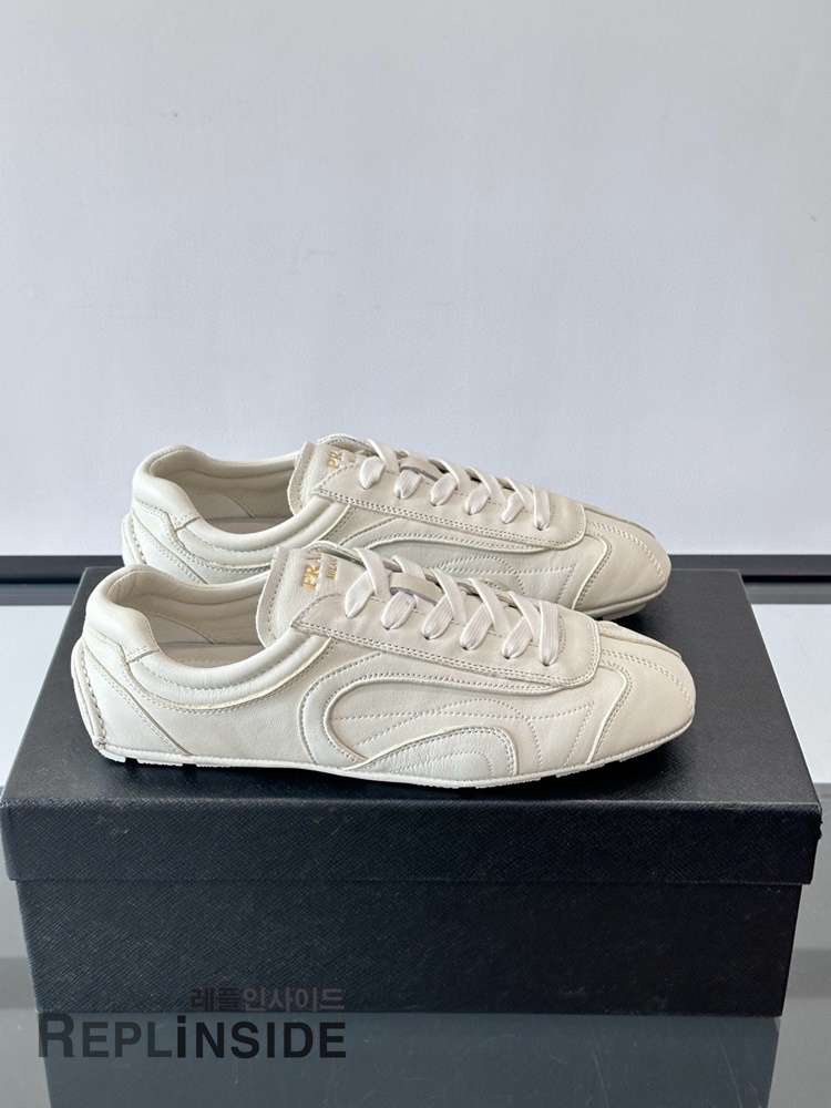 레플리카 명품 [PRADA] 프라다 몬테카를로 리에디션 2005 스니커즈 남성용 - 앞면 실사