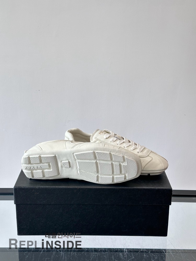 레플리카 명품 [PRADA] 프라다 몬테카를로 리에디션 2005 스니커즈 남성용 - 전체 실사