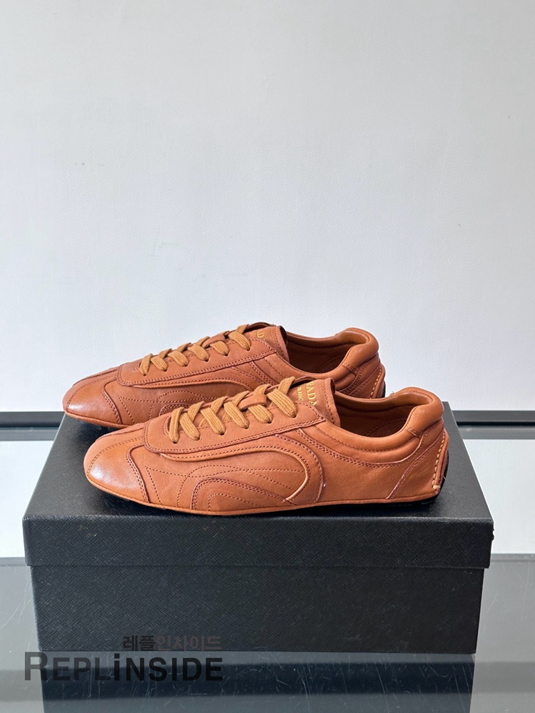 레플리카 명품 [PRADA] 프라다 몬테카를로 리에디션 2005 스니커즈 남성용 - 뒷면 실사