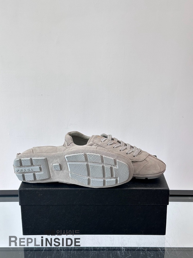 레플리카 명품 [PRADA] 프라다 몬테카를로 리에디션 2005 스니커즈 남성용 - 전체 실사