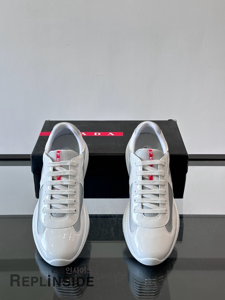 레플리카 명품 [PRADA] 프라다 아메리카 컵 스니커즈 남성용 - 밑창 실사