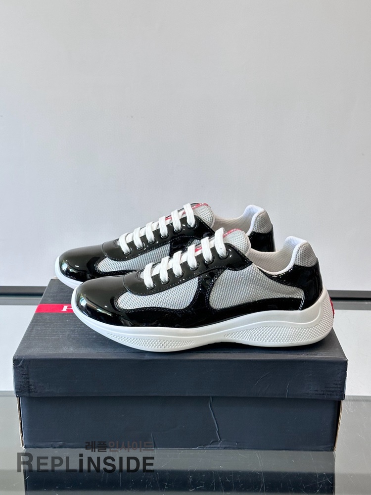 레플리카 명품 [PRADA] 프라다 아메리카 컵 스니커즈 남성용 - 뒷면 실사