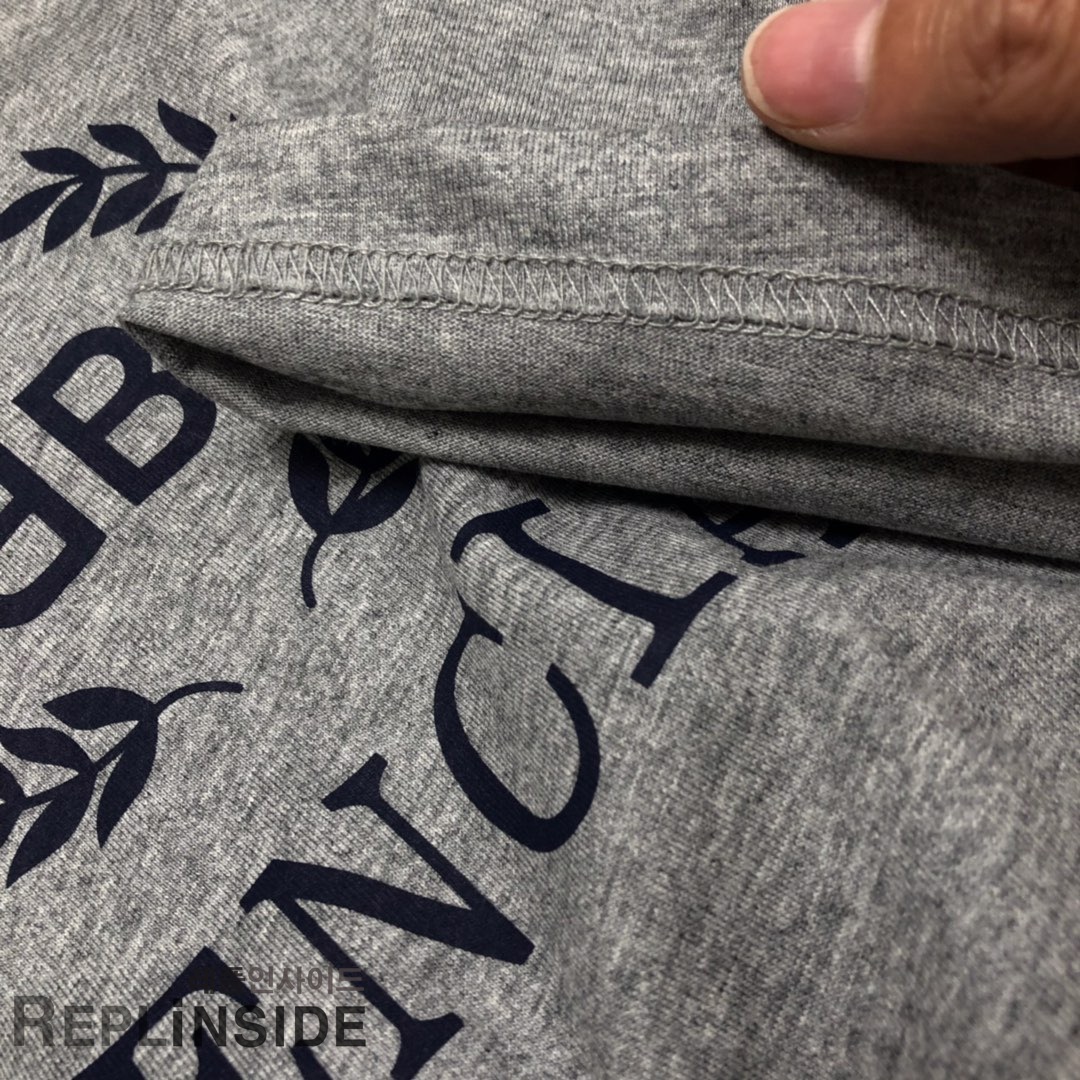 레플리카 명품 [BALENCIAGA] 19ss 남녀공용 티셔츠 - 인솔 실사